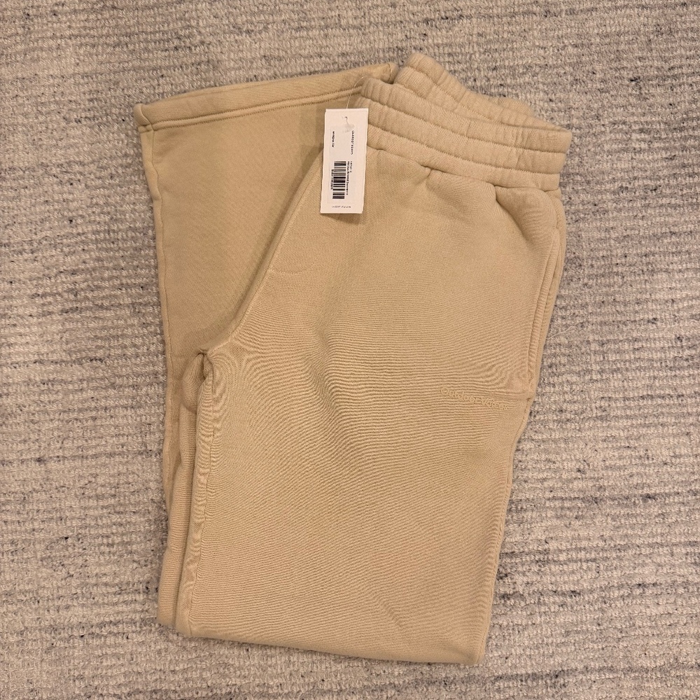 NWT Outdoor Voices Nimbus Relaxed Sweatpants Size S Camel